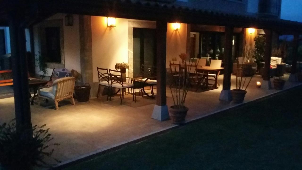 Hotel Reina Adosinda Pravia Exterior foto
